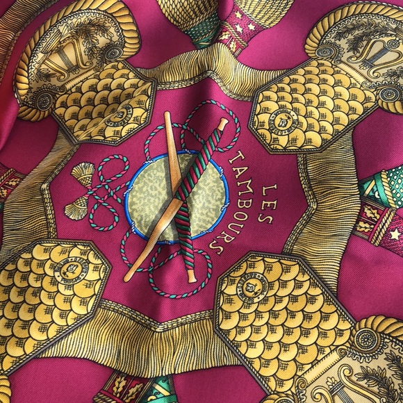 Hermes scarf - Picture 15 of 17